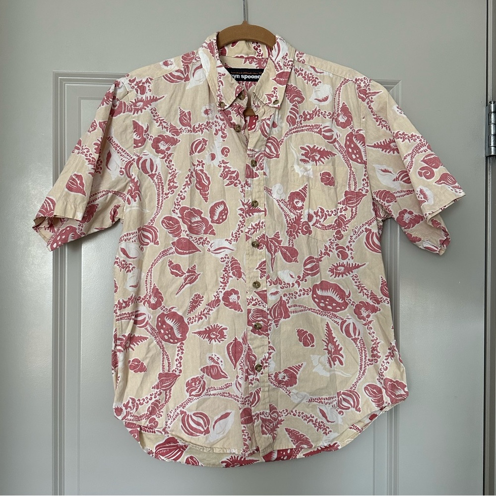 Men’s Reyn Spooner Hawaiian Tee